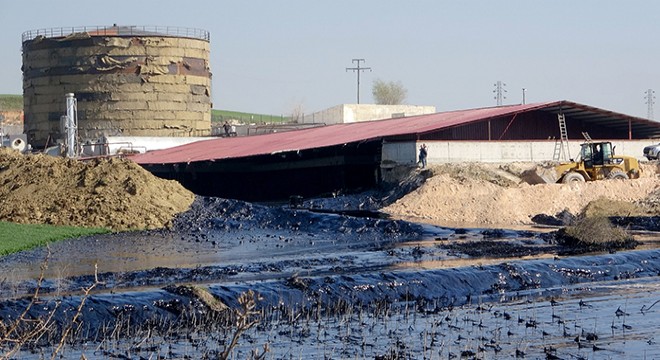 Fuel oil kazanı patladı; tonlarca yakıt çevreye yayıldı