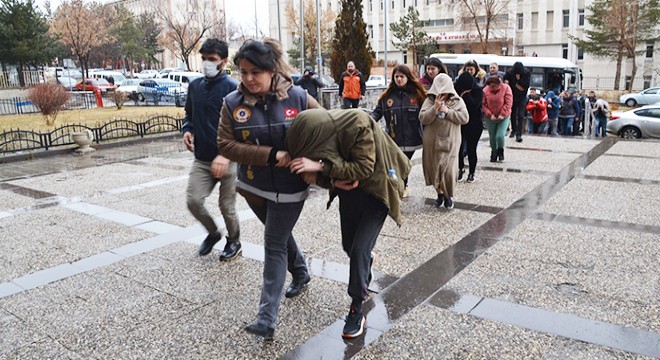 Fuhuş operasyonu: 15 gözaltı