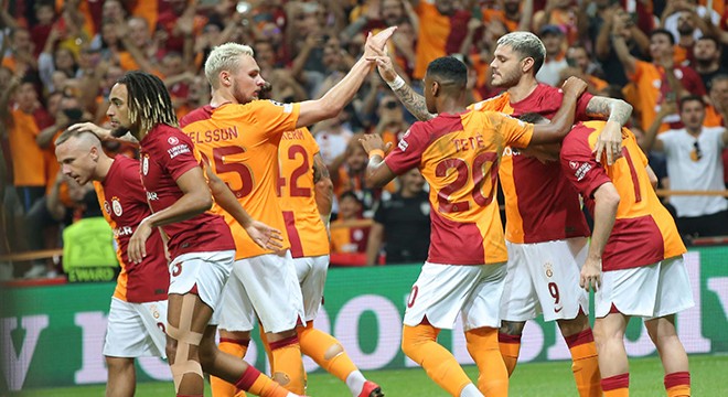 Galatasaray, Şampiyonlar Ligi nde adını gruplara yazdırdı