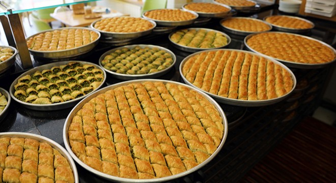 Gaziantep'te baklavacılar, bayram mesaisinde
