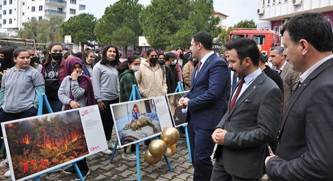 Gazipaşa'da 'Yangın Yeri' fotoğraf sergisi açıldı
