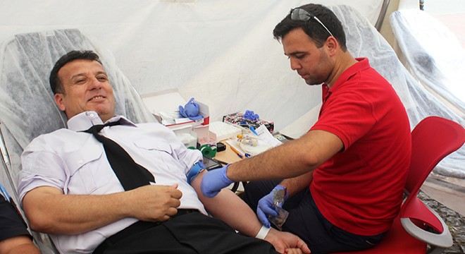 Gazipaşa'da jandarmadan kan bağışı etkinliği