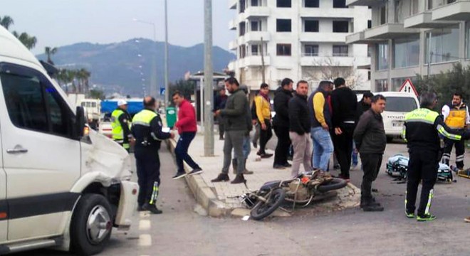 Gazipaşa'da kaza: 2 yaralı