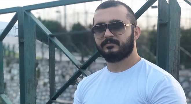 Gece kulübü önündeki cinayet kamerada