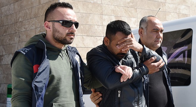 Genç kızın telefonunu gasbeden şüpheli yakalandı