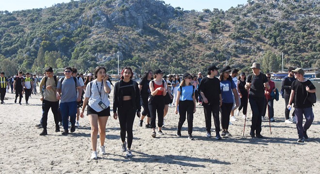 Gençler Likya Yolu'nda yürüdü