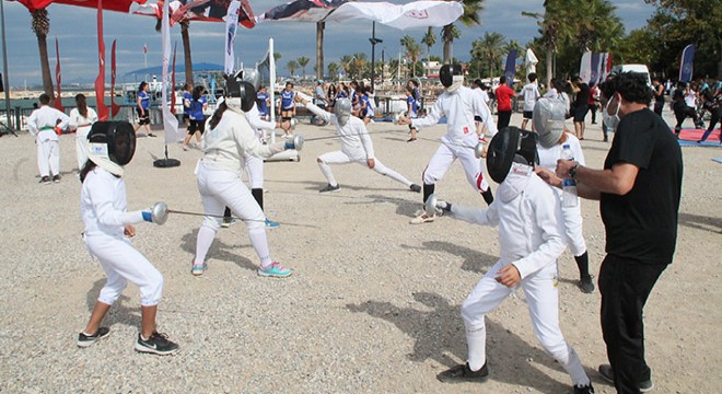 Gençler, Side Apollon Tapınağı'nda buluştu