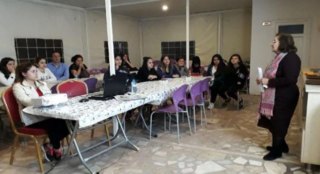 Gençlik Evi'nde eğitim programları