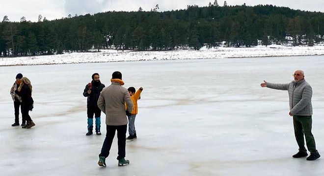 Göksu Tabiat Parkı ndaki göl dondu