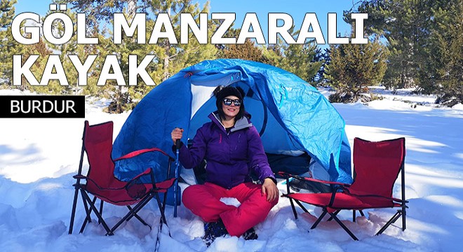 Göl manzaralı kayak