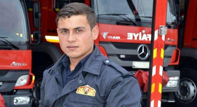 Gölette boğulan itfaiye eri, son yolculuğuna uğurlandı