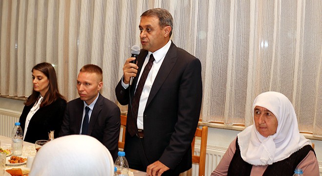Gölhisar'da şehit aileleri ve gazilerle iftar