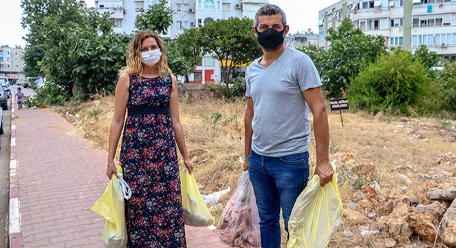 Gönüllülerden 130 aileye kurban eti