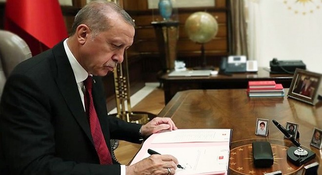 Görevden alma ve atama kararları Resmi Gazete de