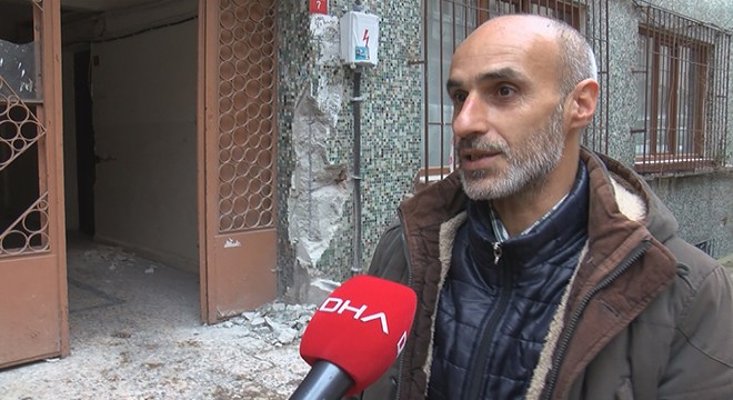 Güngören'de 52 yıllık binada çökme tehlikesi