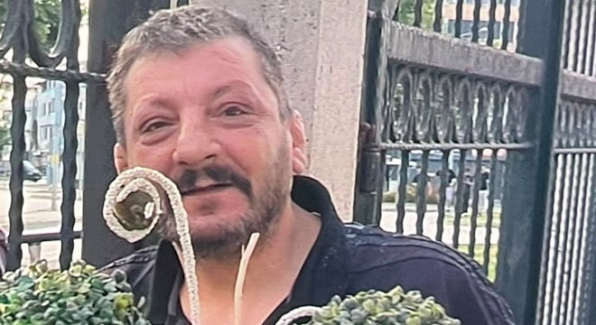 Güreş antrenörü spor salonunda ölü bulundu