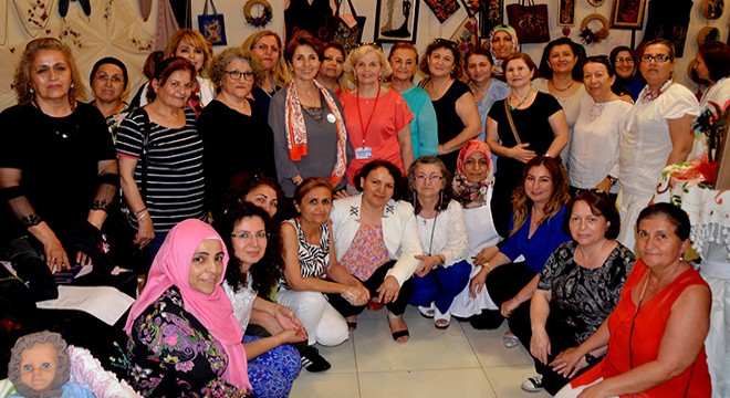 HEM'de göz kamaştıran sergi