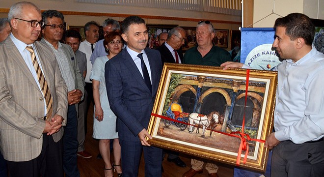 HEM'den yılsonu sergisi