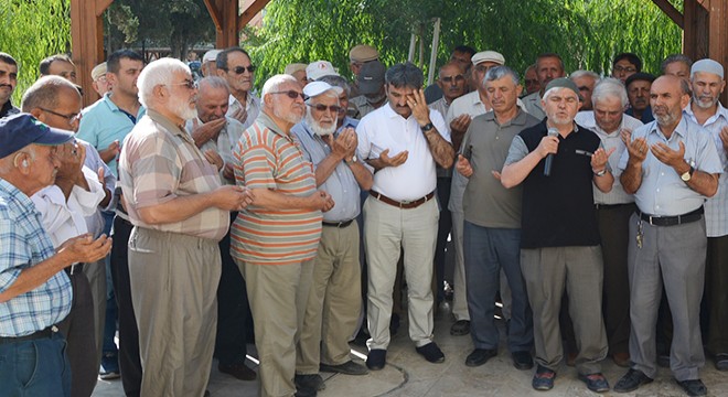 Hacı adayları törenle uğurlandı