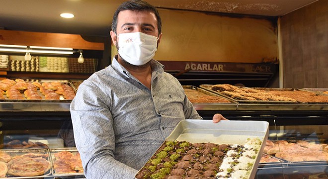 Hafif tatlı isteyenler soğuk baklavaya yöneliyor