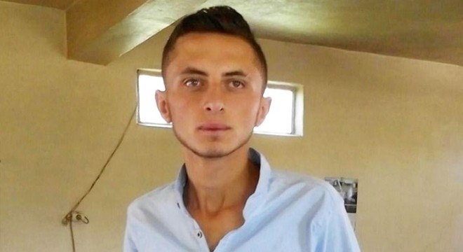 Hafif ticari araç ile otomobil çarpıştı: 1 ölü, 1 yaralı