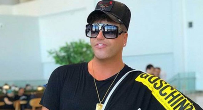 Hakan Kakız'ın Nişantaşı'nda çantası böyle çalındı