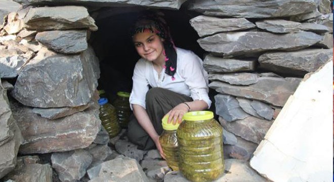 Hakkari deki mağaralar  doğal buzdolabı 