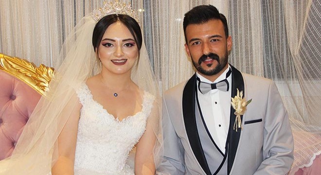 Halay başı gelin, sonu damat oldu
