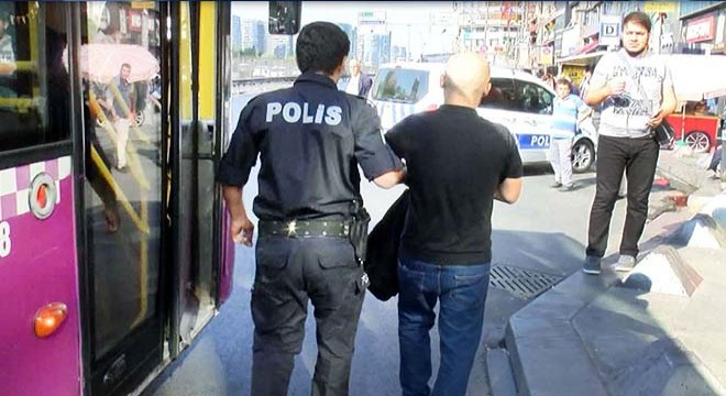 Halk otobüsünde hırsızlık alarmı