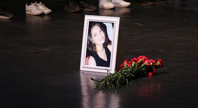 Hanife Büşra tiyatro oyunuyla anıldı