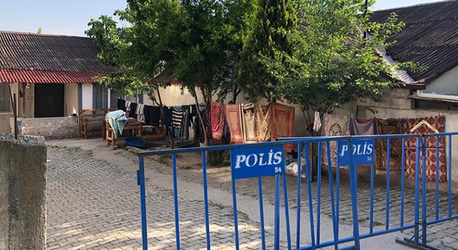 Hasta ziyaretine gittiler, karantinaya alındılar