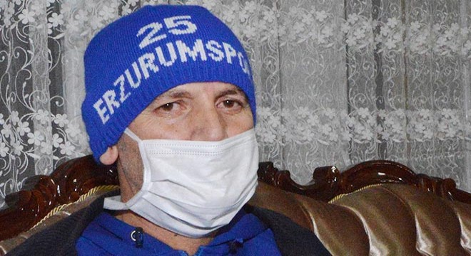 Maça gidemedi, taraftar evinin önüne geldi