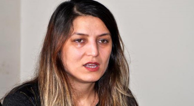 Hastane odasında erken doğum yaptı, bebeğini kaybetti