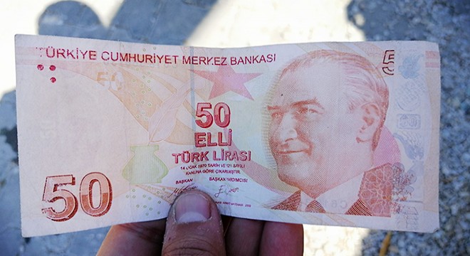 Hatalı basım 50 TL'sine teklif bekliyor