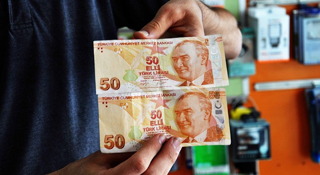 Hatalı basım 50 liraya, 50 bin lira istiyor