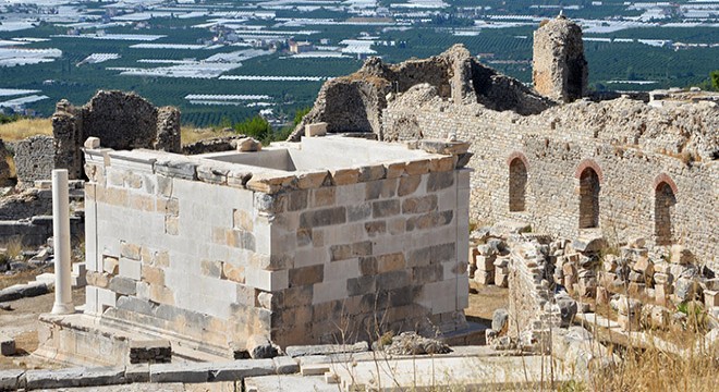 Hatalı restorasyon TBMM'ye taşındı