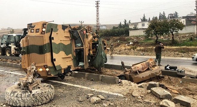 Hatay'da askeri araç devrildi: 3 asker yaralı