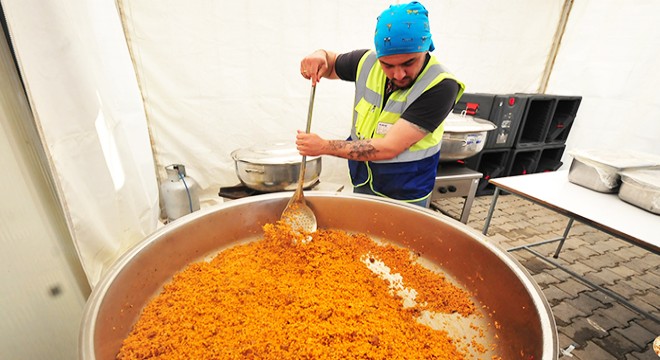 Hatay'da depremzedeler için ramazan hazırlığı