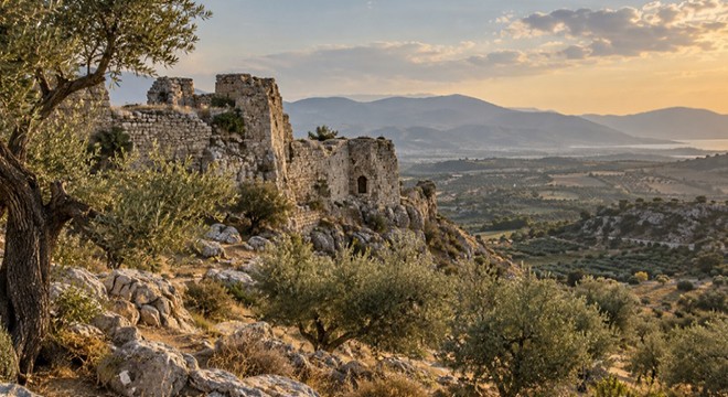 Hatay’ın Hafızasında Bir Yolculuk: Antakya’dan Altınözü’nün Tarih Kalesine