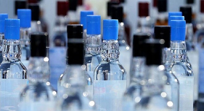 Hatay’da 640 litre sahte rakı ele geçirildi