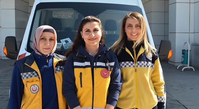 Hayat kurtarma timi: 1 ambulans, 3 kadın