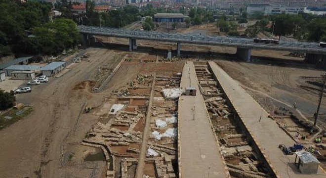 Haydarpaşa kazı alanında top mermisi bulundu