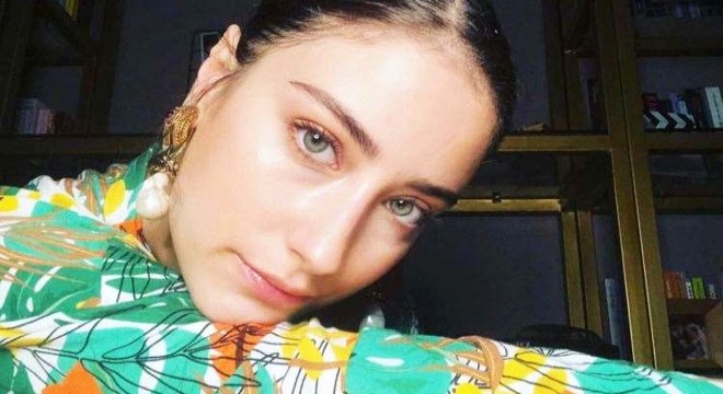 Hazal Kaya'dan takipçisine uzaklaştırma kararı