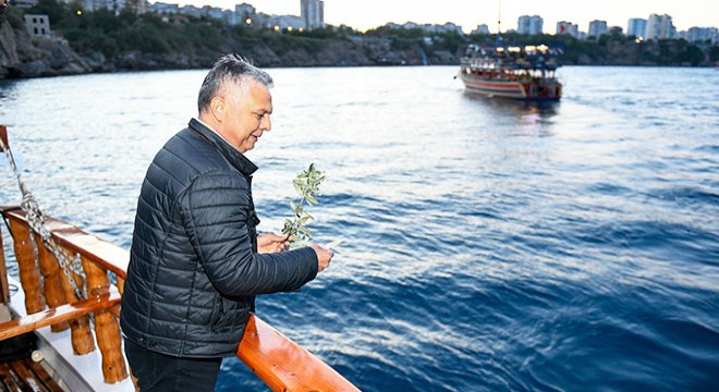 Muratpaşa'da hıdırellez dilekleri suyla buluştu