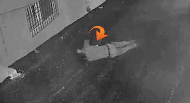 Hırsız, girdiği evin terasından düşerek öldü