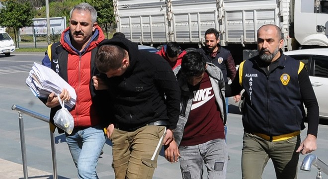 Hırsızlık şüphelisi: Çek çek Alanya yakışıklı görsün