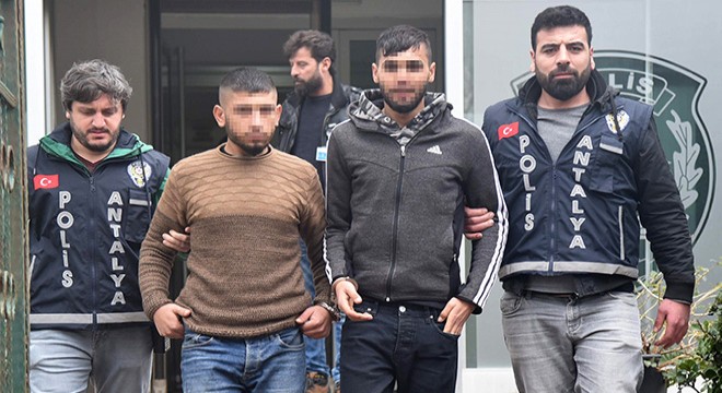 Hırsızlık şüphelisi: Çek kardeşim, düşmanlarım yakışıklı görsün