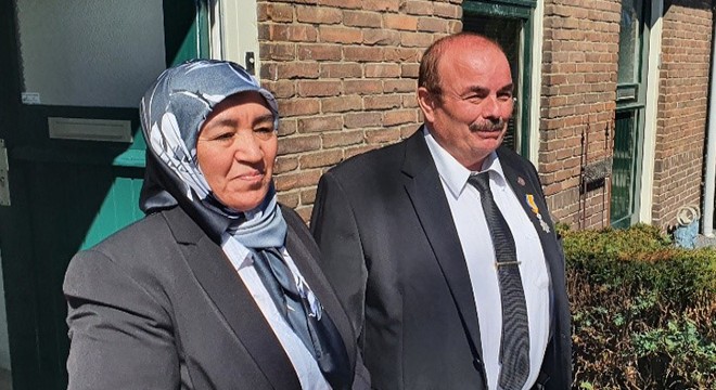 Hollanda da 16 Türk e kraliyet nişanı verildi