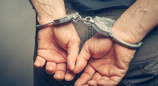 Husumetli aileler kavga etti: 2 yaralı, 2 tutuklu