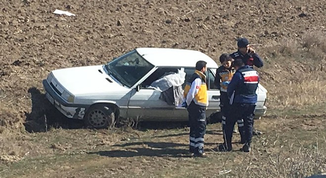 Husumetlisini otomobiline çarpıp, tüfekle öldürdü